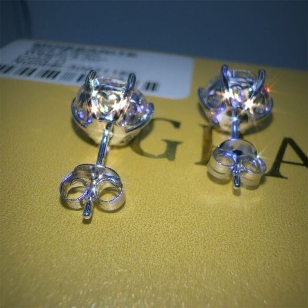 3 CT Moissanite Stud Earrings Silver Round Cut Lab-Created - Picture 5 of 6